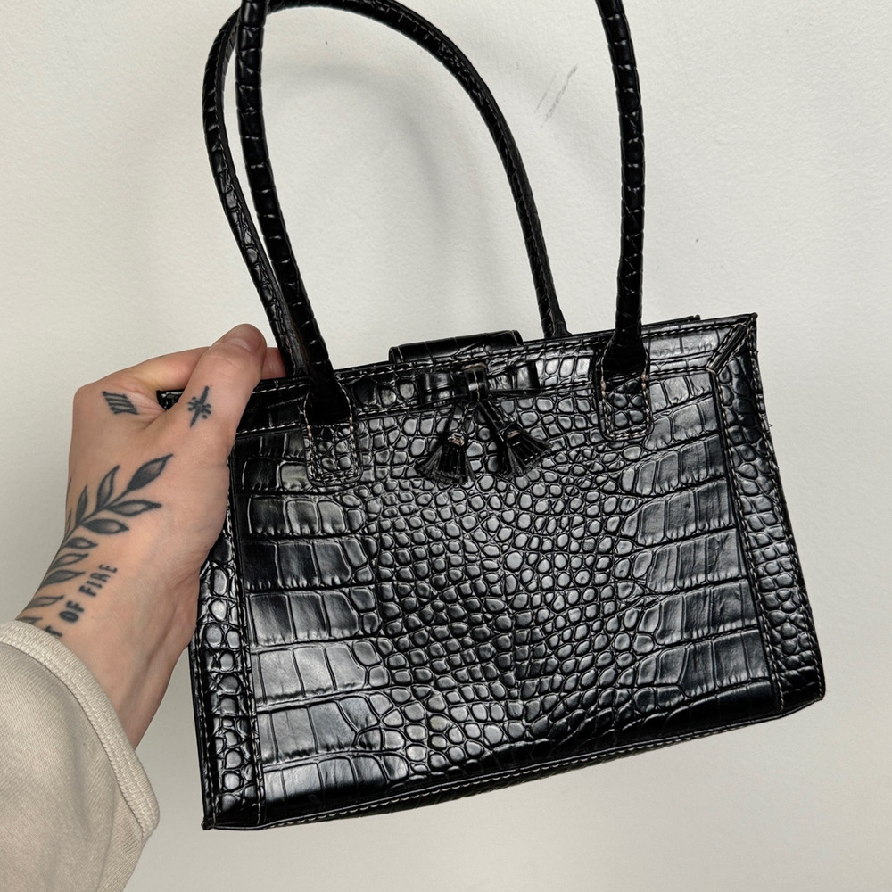 y2k 00s Vintage Liz Claiborne Purse Black Croc Mini Top Handle Bag w/ Bow Tassel